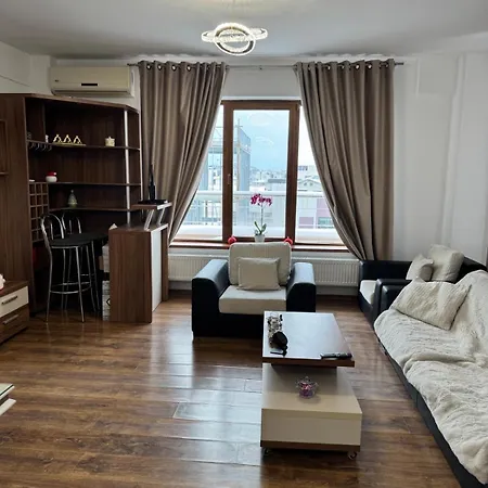 شقة Bright Penthouse Mamaia Nord Năvodari