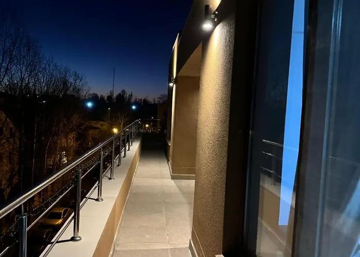 Bright Penthouse Mamaia Nord 那沃达利